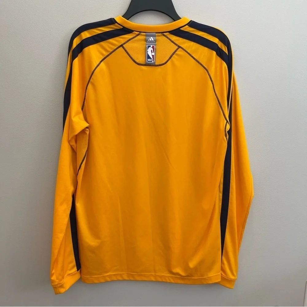 AG:  Adidas Climacool Indiana Pacers Shirt Men’s Size M Long Sleeves Yellow